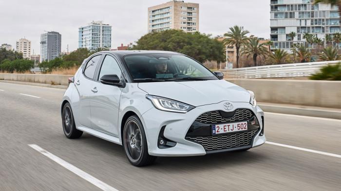 Ελλάδα: Σε πέντε εκδόσεις το ισχυρότερο Toyota Yaris Hybrid 130 